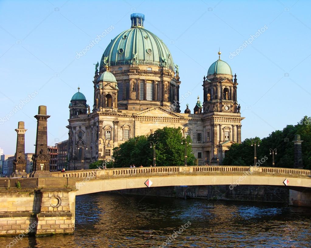 High Resolution Wallpaper | Berlin Cathedral 1023x817 px