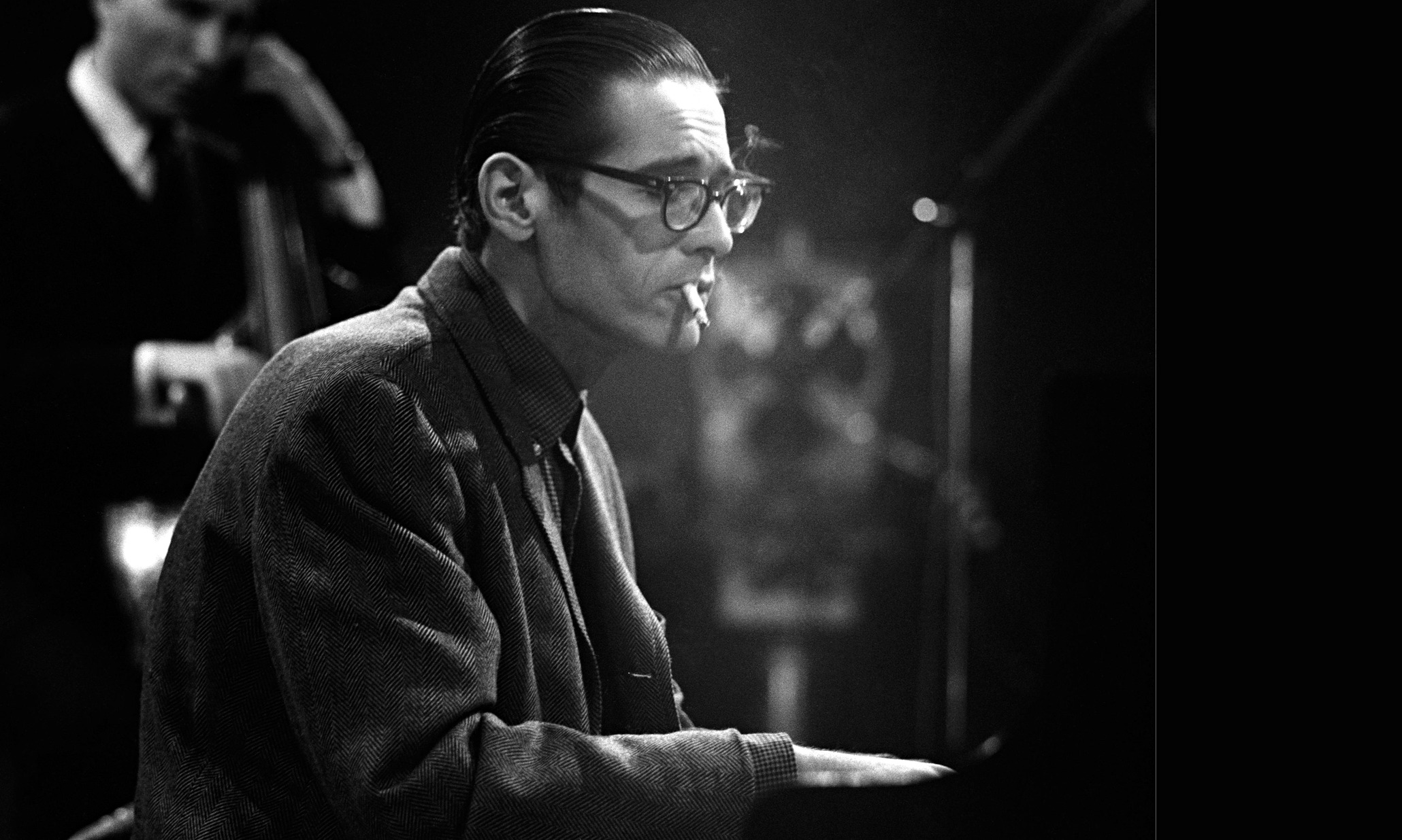 High Resolution Wallpaper | Bill Evans 2060x1236 px