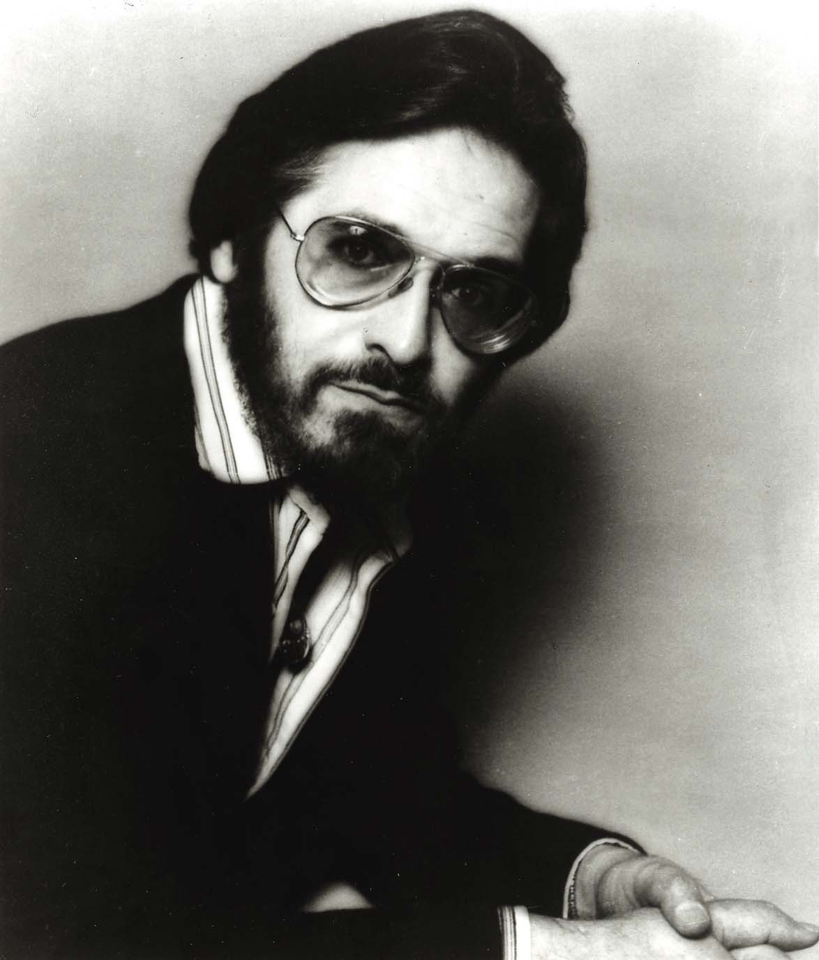 HQ Bill Evans Wallpapers | File 139.55Kb