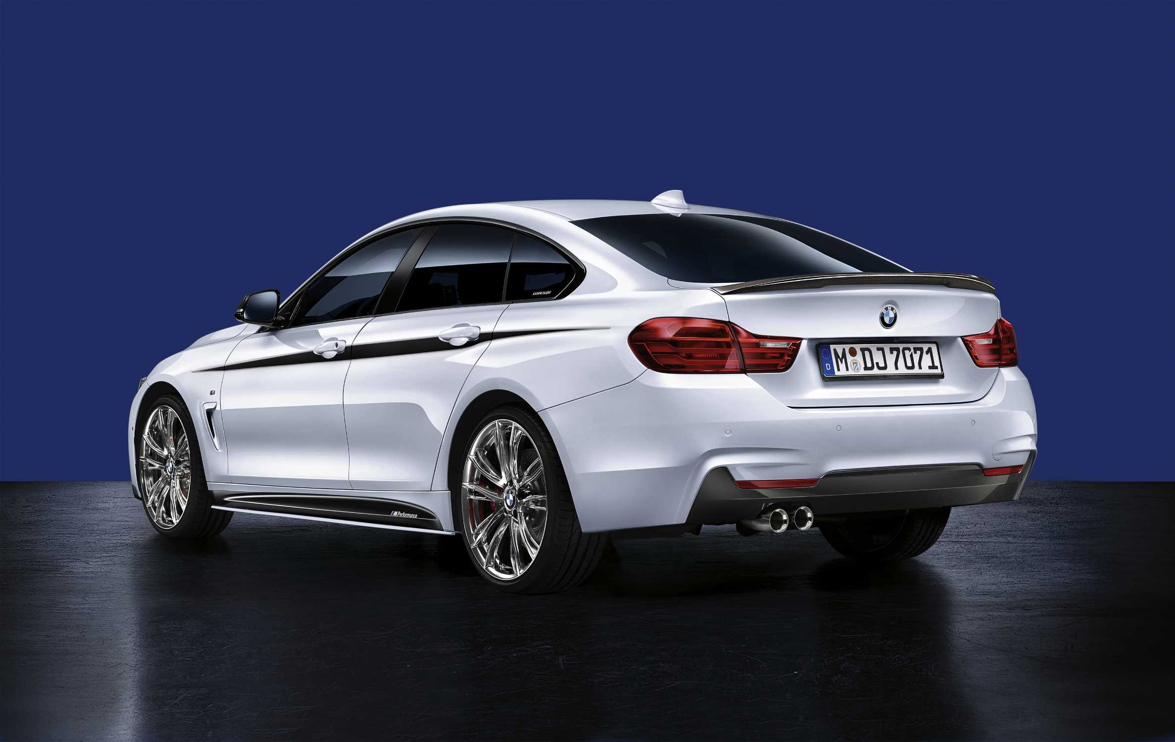 Amazing BMW 4 Series M Performance Pictures & Backgrounds