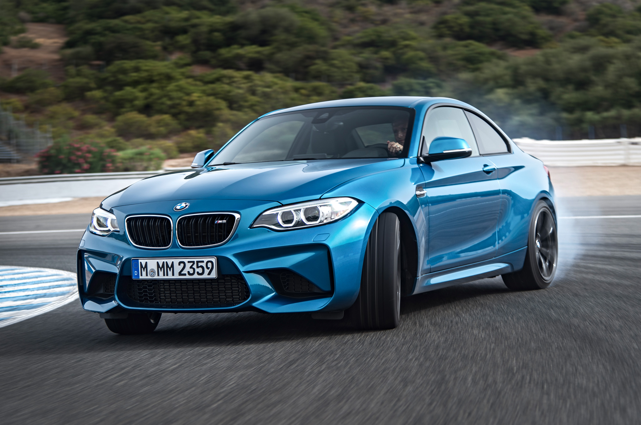 BMW M2 Coupe #8