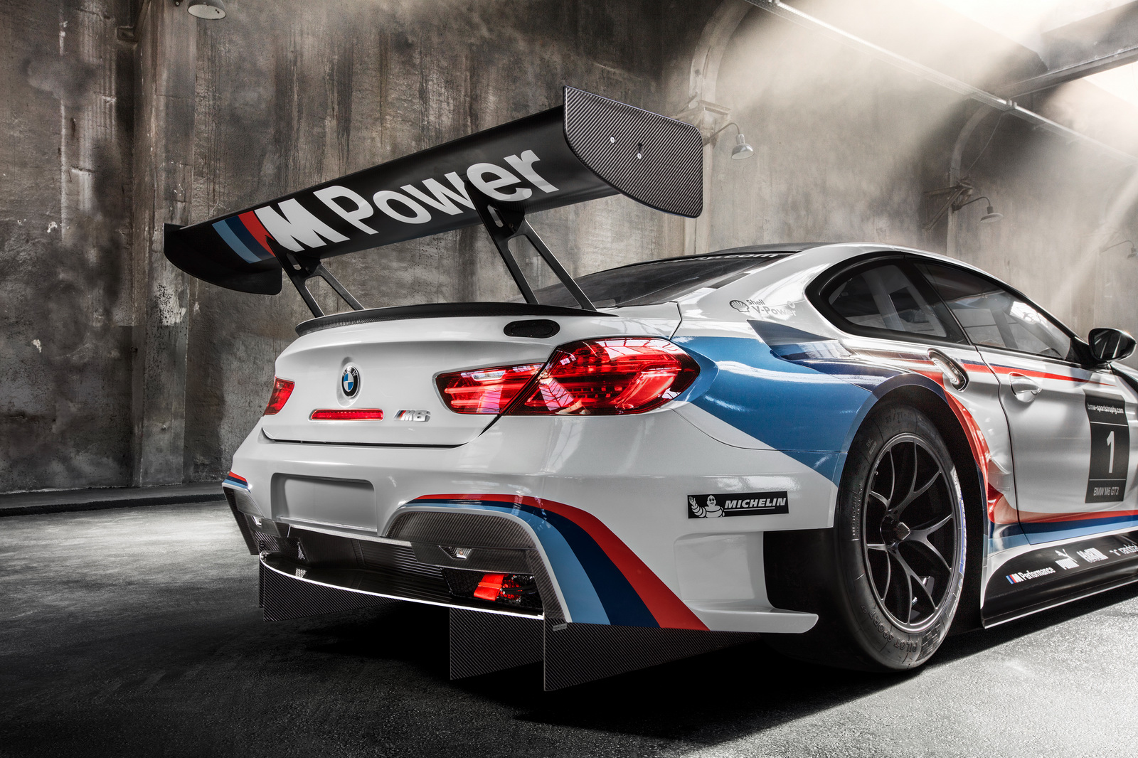 Amazing BMW M6 GT3 Pictures & Backgrounds
