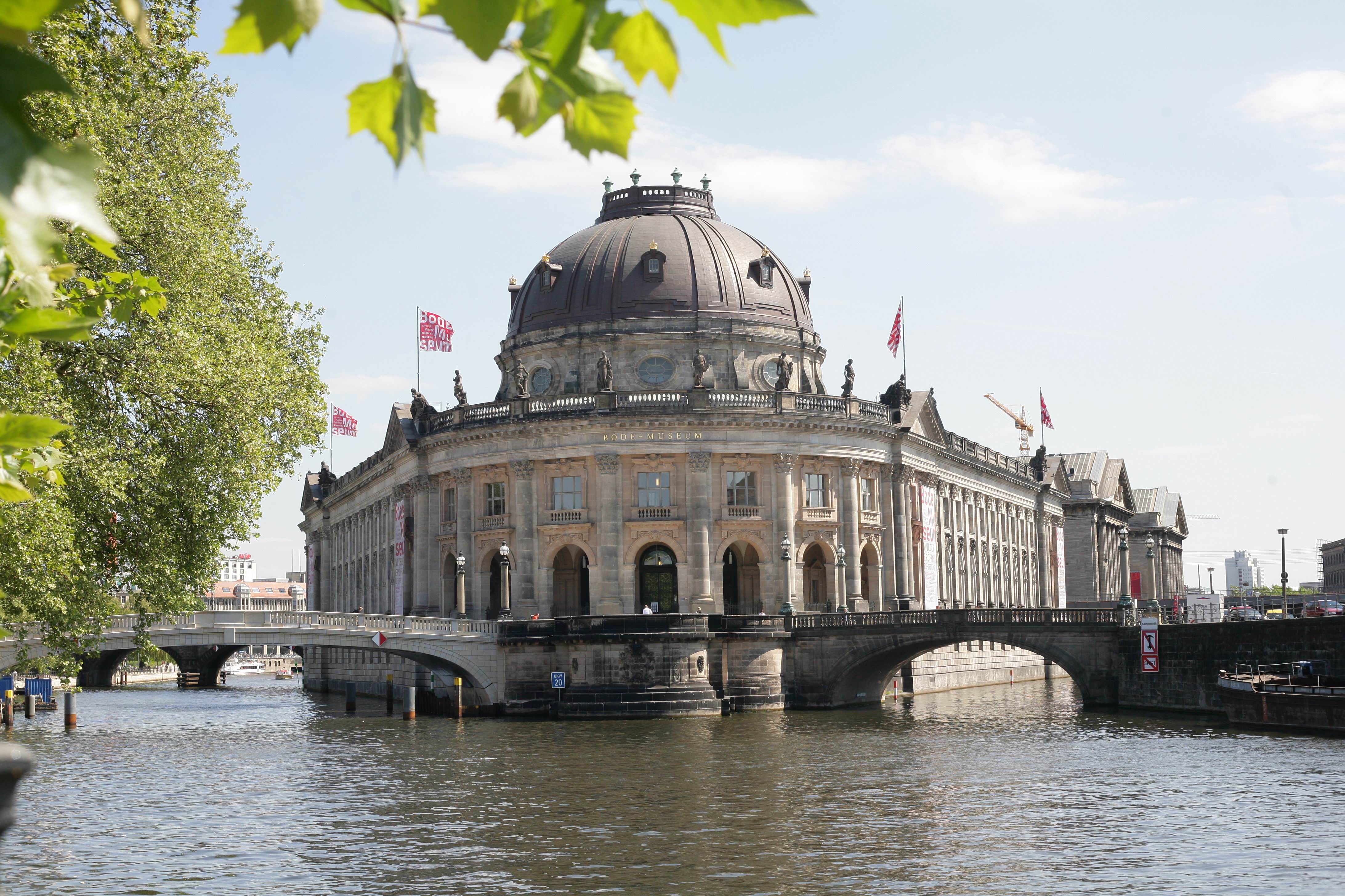 Bode Museum Pics, Man Made Collection