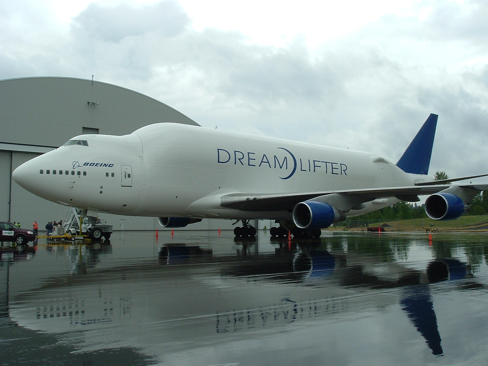 Nice wallpapers Boeing 747 Dreamlifter 1600x1200px