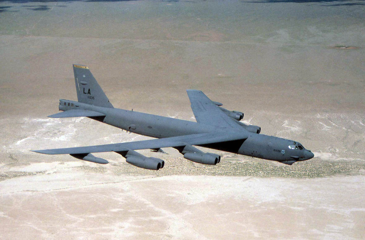 Boeing B-52 Stratofortress Backgrounds, Compatible - PC, Mobile, Gadgets| 1179x777 px