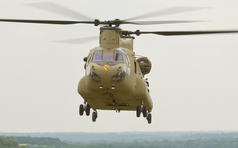 Amazing Boeing CH-47 Chinook Pictures & Backgrounds