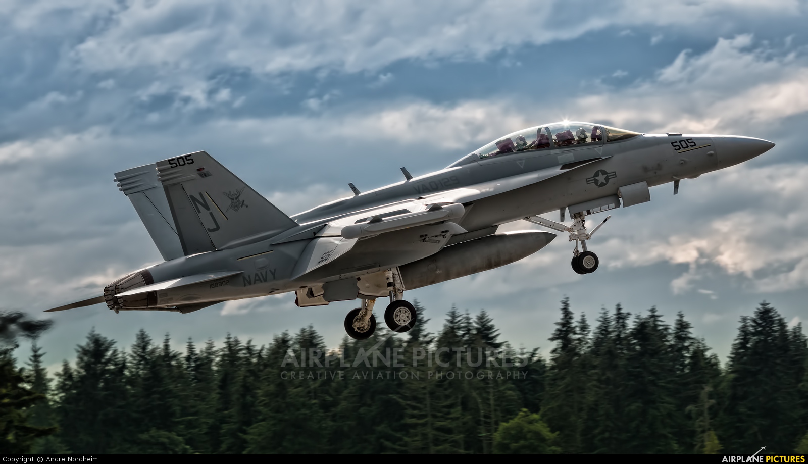 Boeing EA-18G Growler Backgrounds, Compatible - PC, Mobile, Gadgets| 1600x919 px