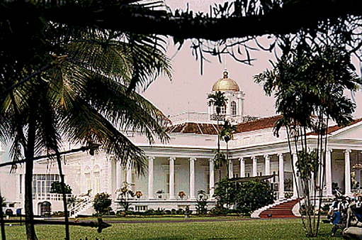 HQ Bogor Palace Wallpapers | File 109.03Kb