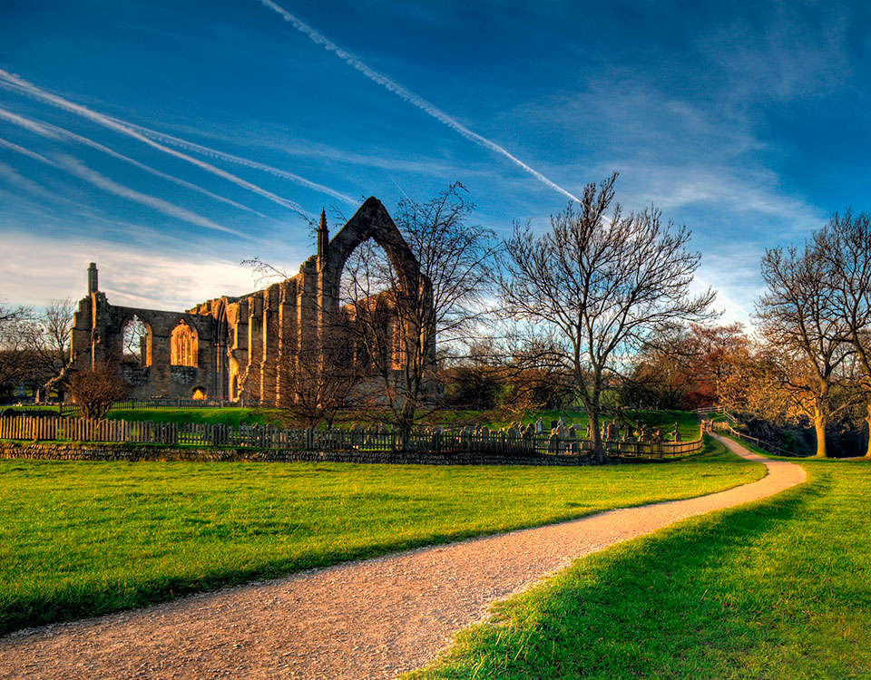 960x750 > Bolton Priory Wallpapers