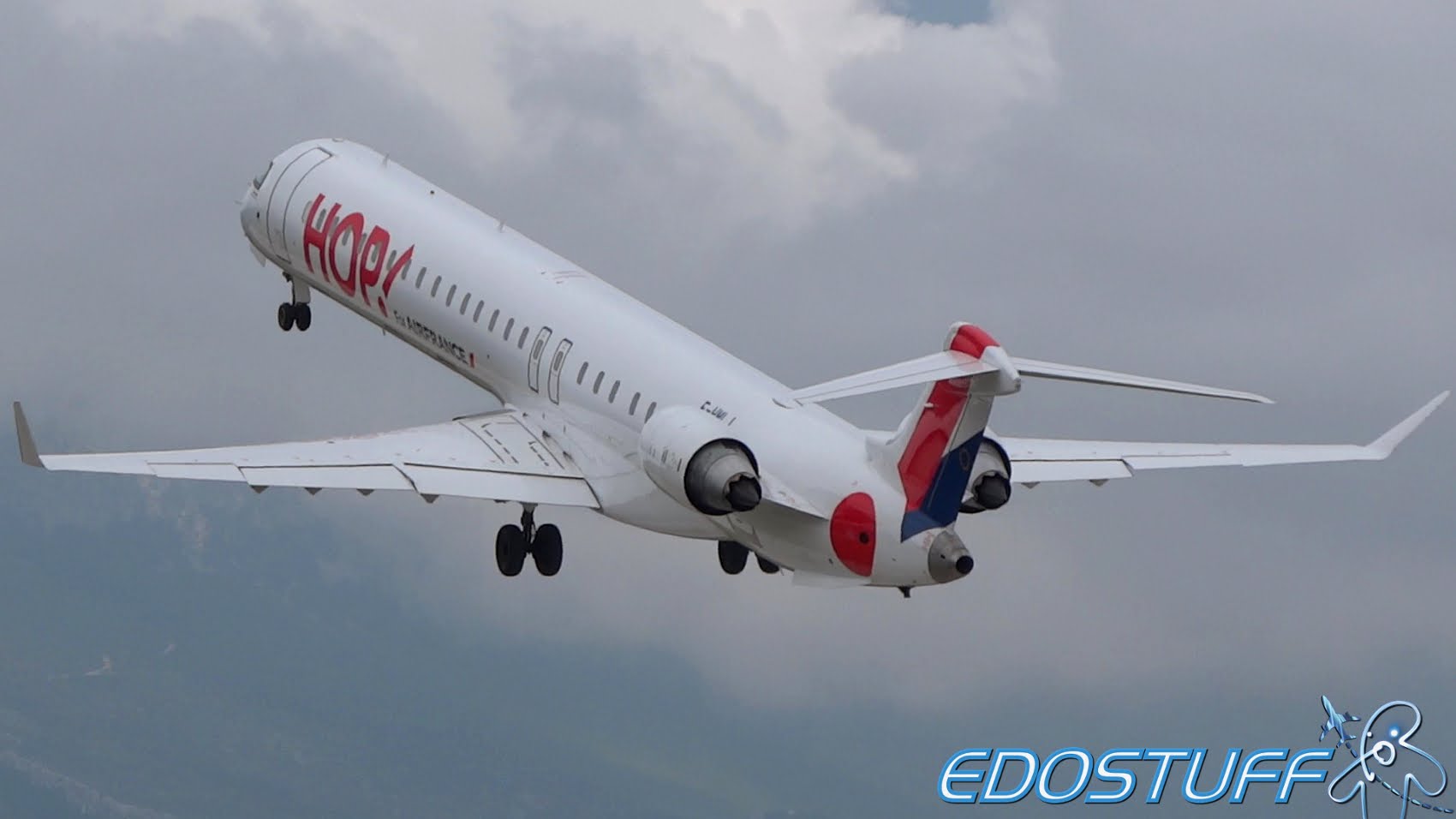 Bombardier CRJ1000 Backgrounds on Wallpapers Vista