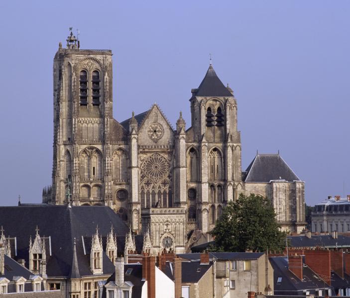 Bourges Cathedral Backgrounds, Compatible - PC, Mobile, Gadgets| 703x600 px