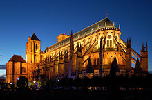 220x144 > Bourges Cathedral Wallpapers