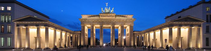 High Resolution Wallpaper | Brandenburg Gate 700x169 px