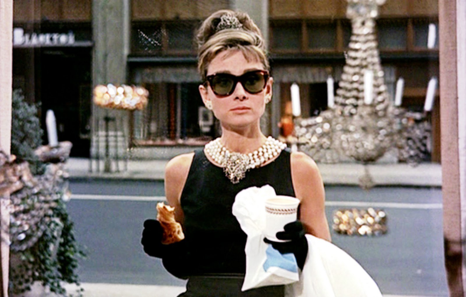 Amazing Breakfast At Tiffany's Pictures & Backgrounds