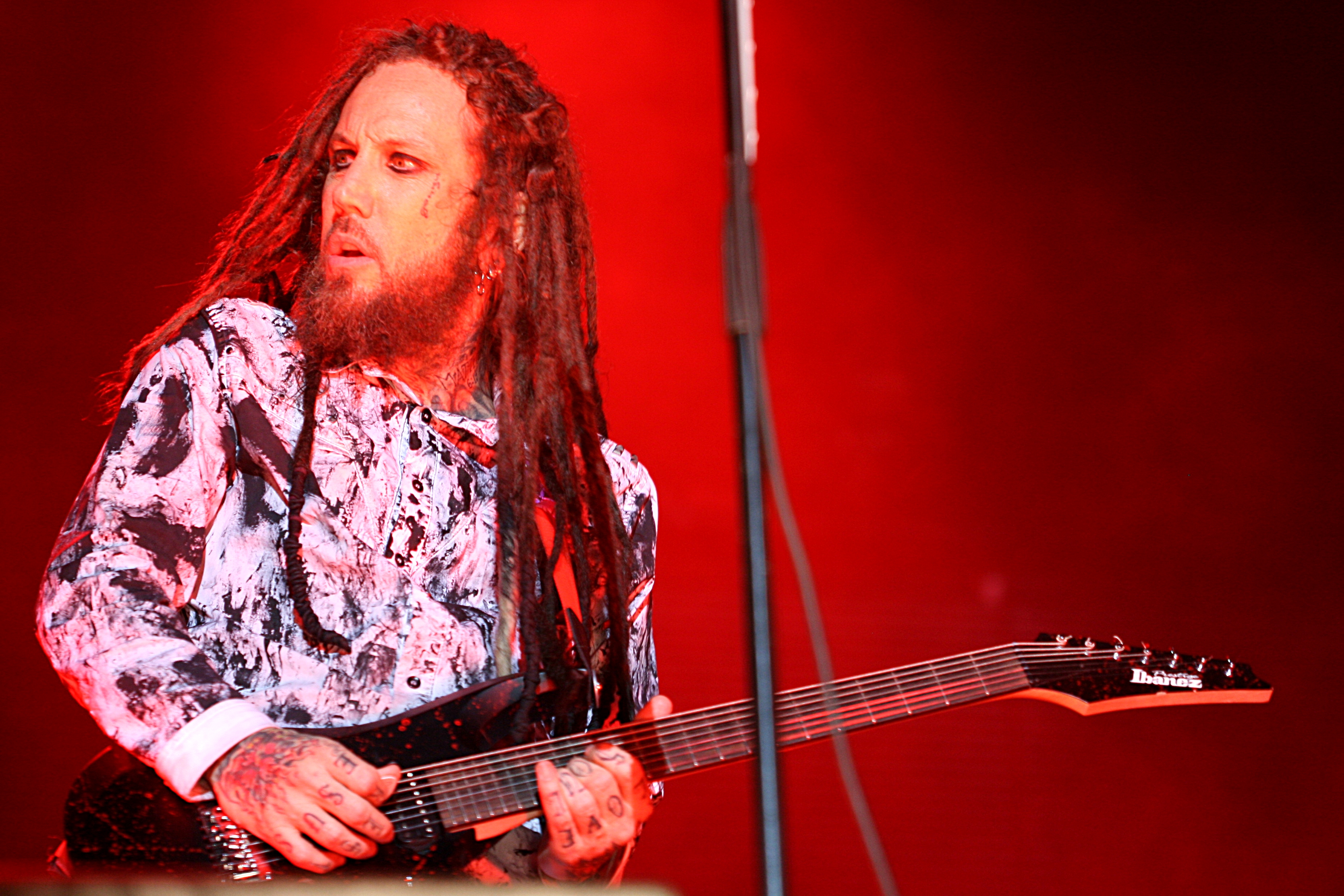 Amazing Brian Welch Pictures & Backgrounds