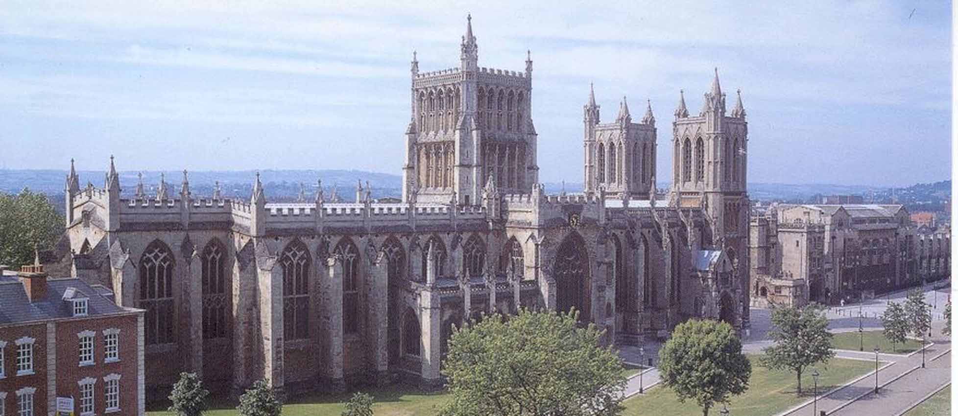 Amazing Bristol Cathedral Pictures & Backgrounds