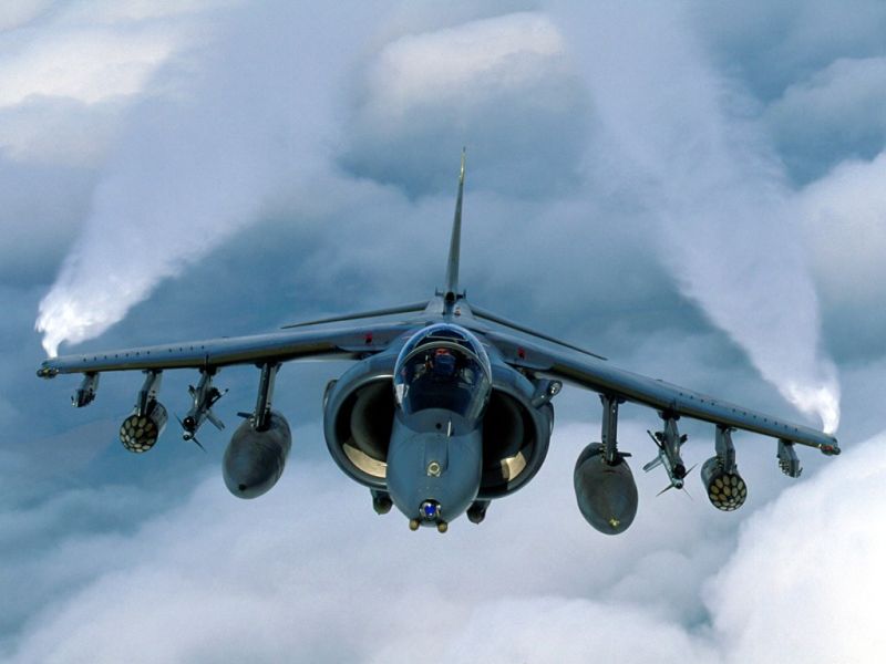 British Aerospace Harrier II #15
