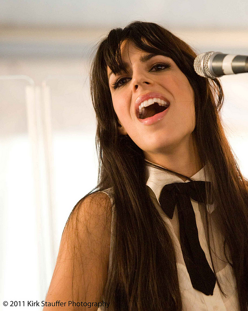 Images of Brooke Fraser | 512x640