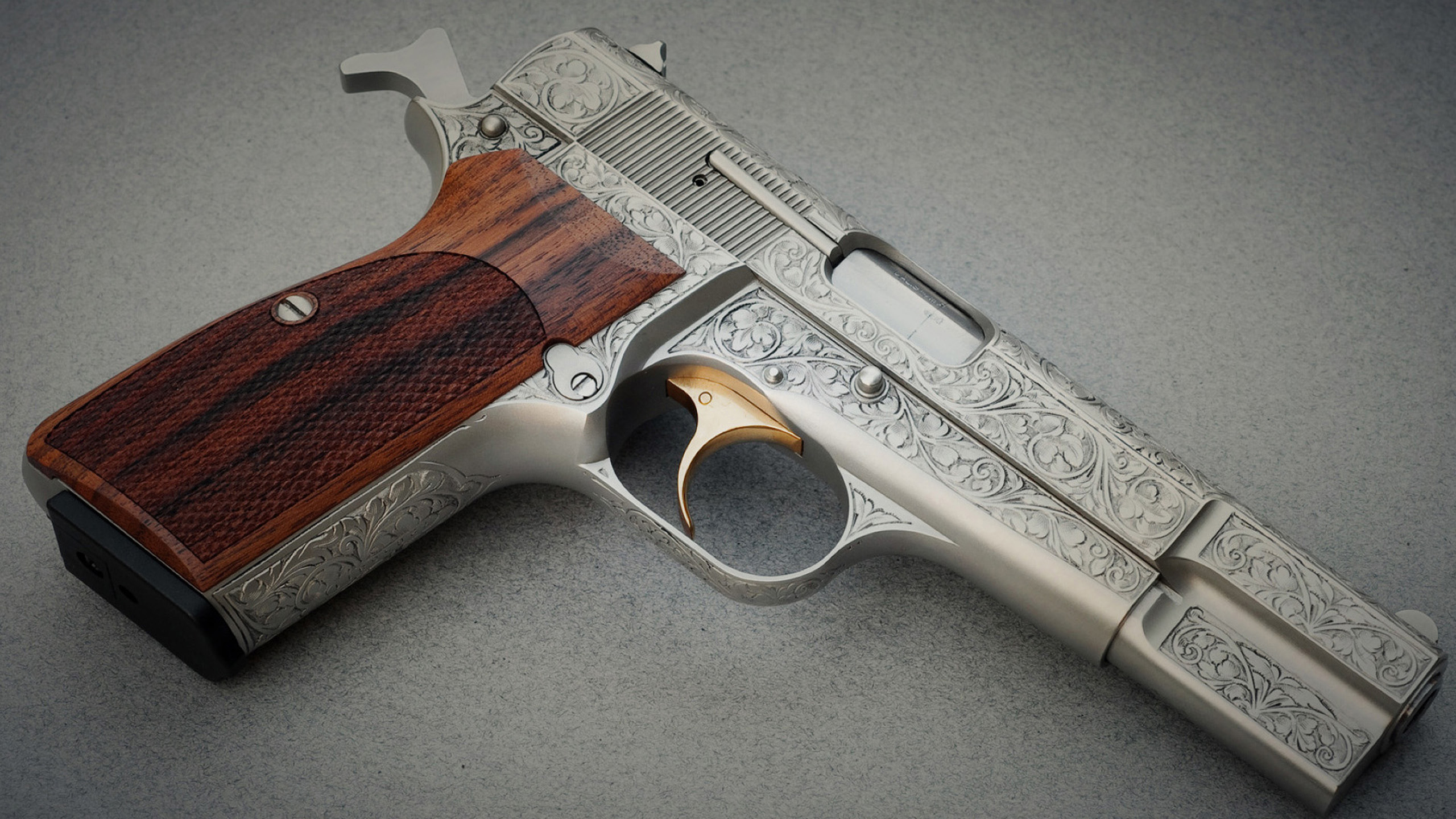 Nice wallpapers Browning Pistol 2560x1440px