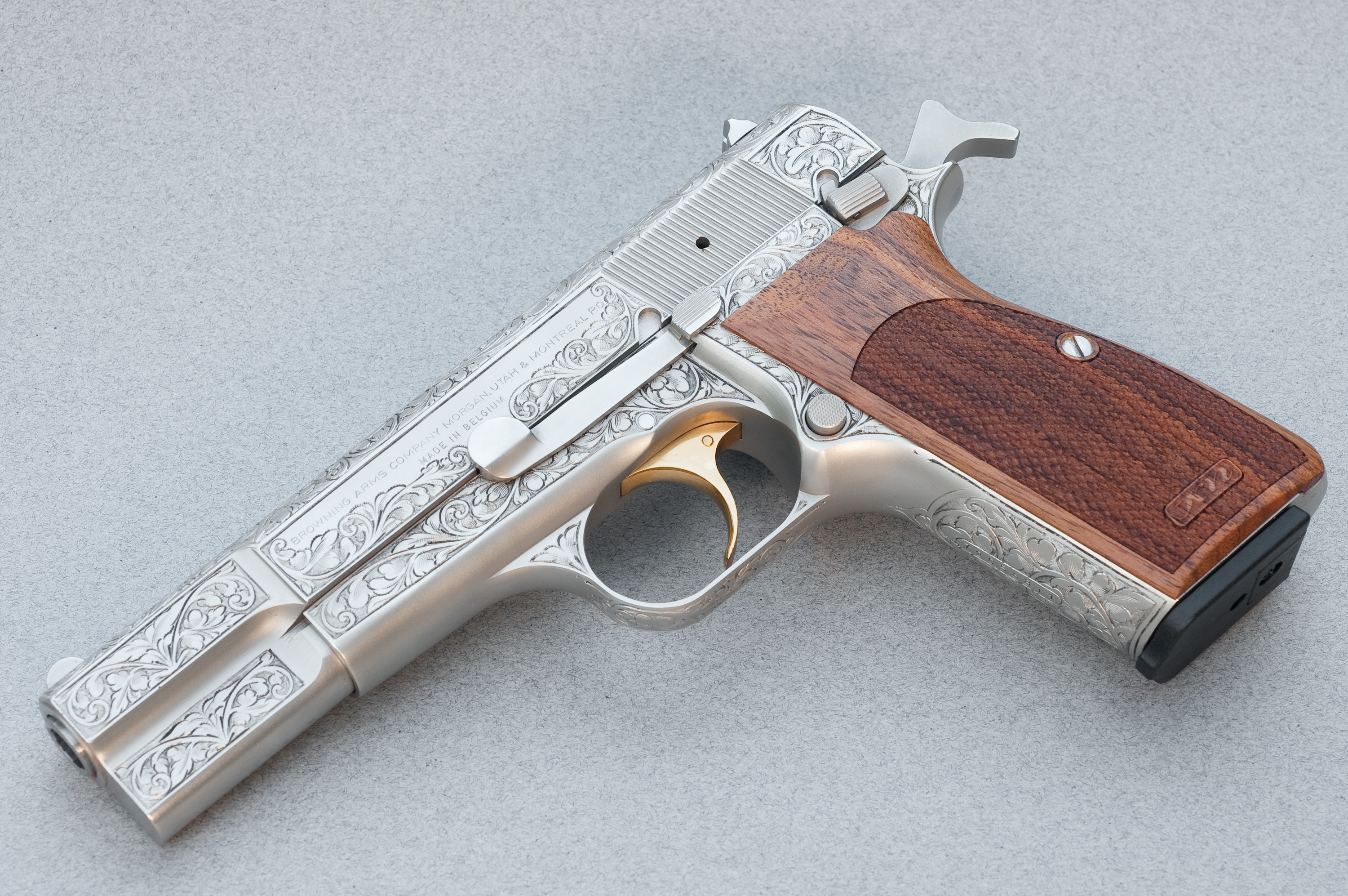 Nice wallpapers Browning Pistol 3000x1993px