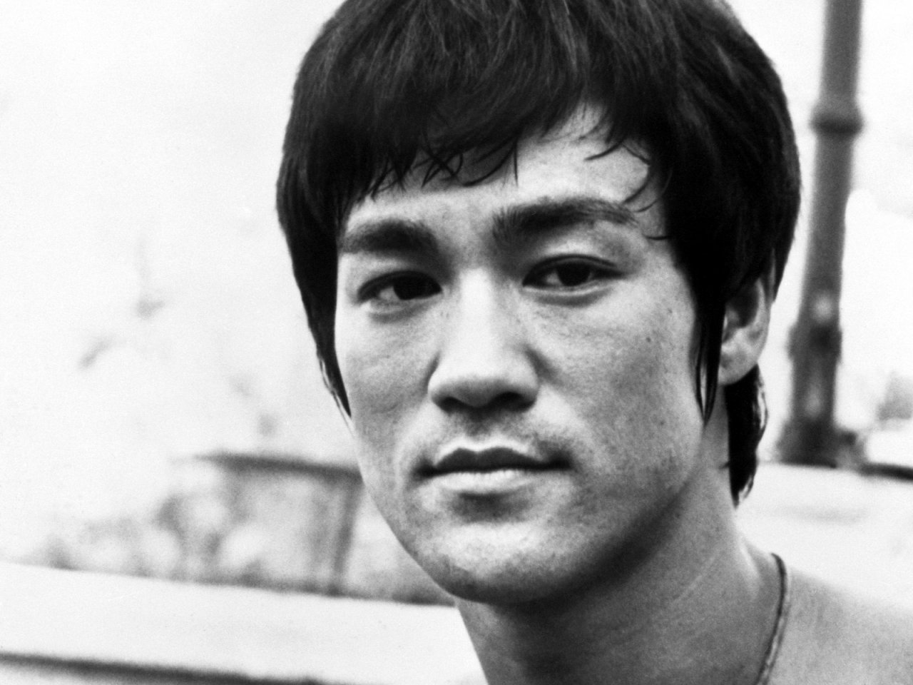 Amazing Bruce Lee Pictures & Backgrounds
