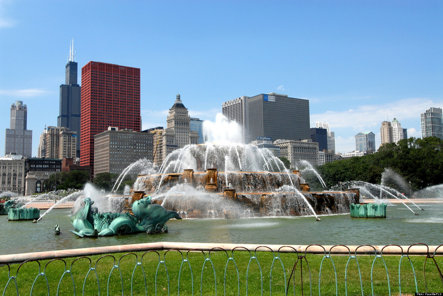 Buckingham Fountain High Quality Background on Wallpapers Vista