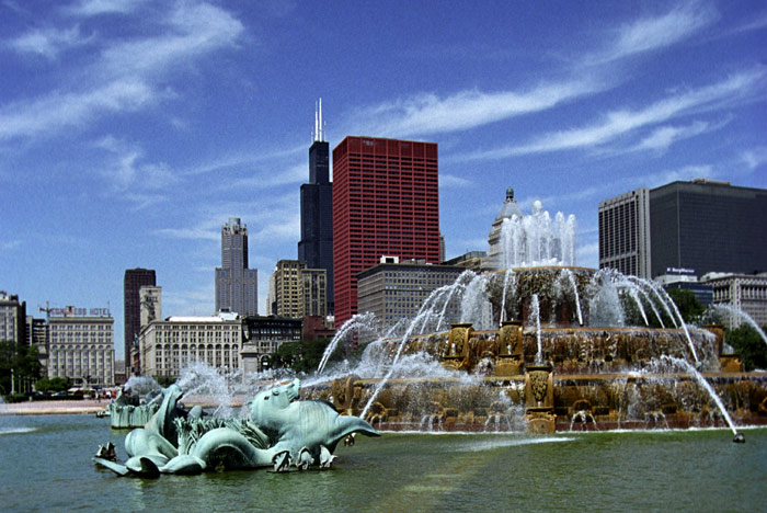 Amazing Buckingham Fountain Pictures & Backgrounds