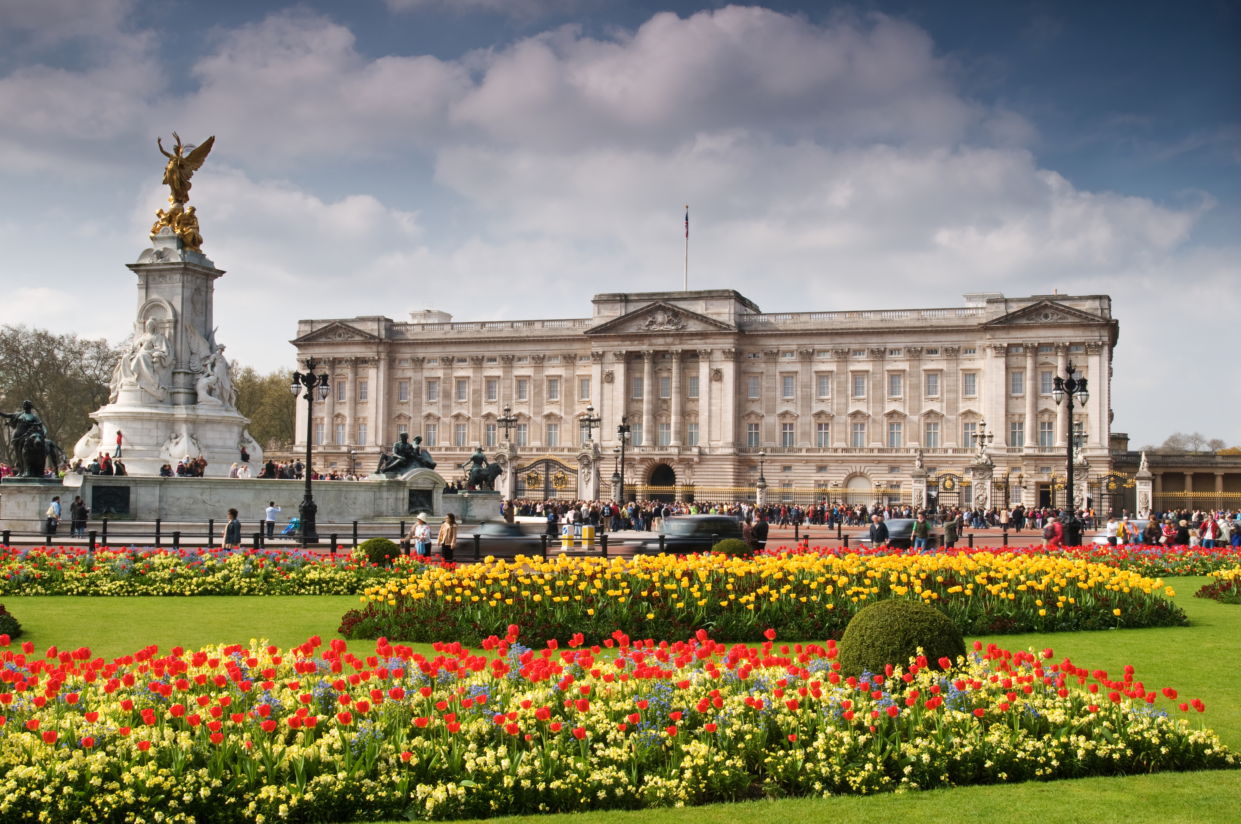 High Resolution Wallpaper | Buckingham Palace 4288x2848 px