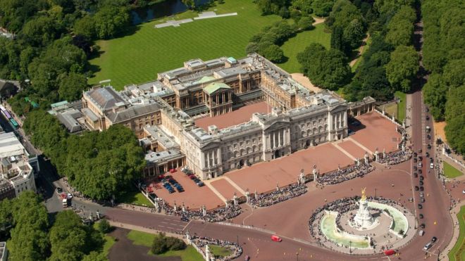 Buckingham Palace Backgrounds on Wallpapers Vista
