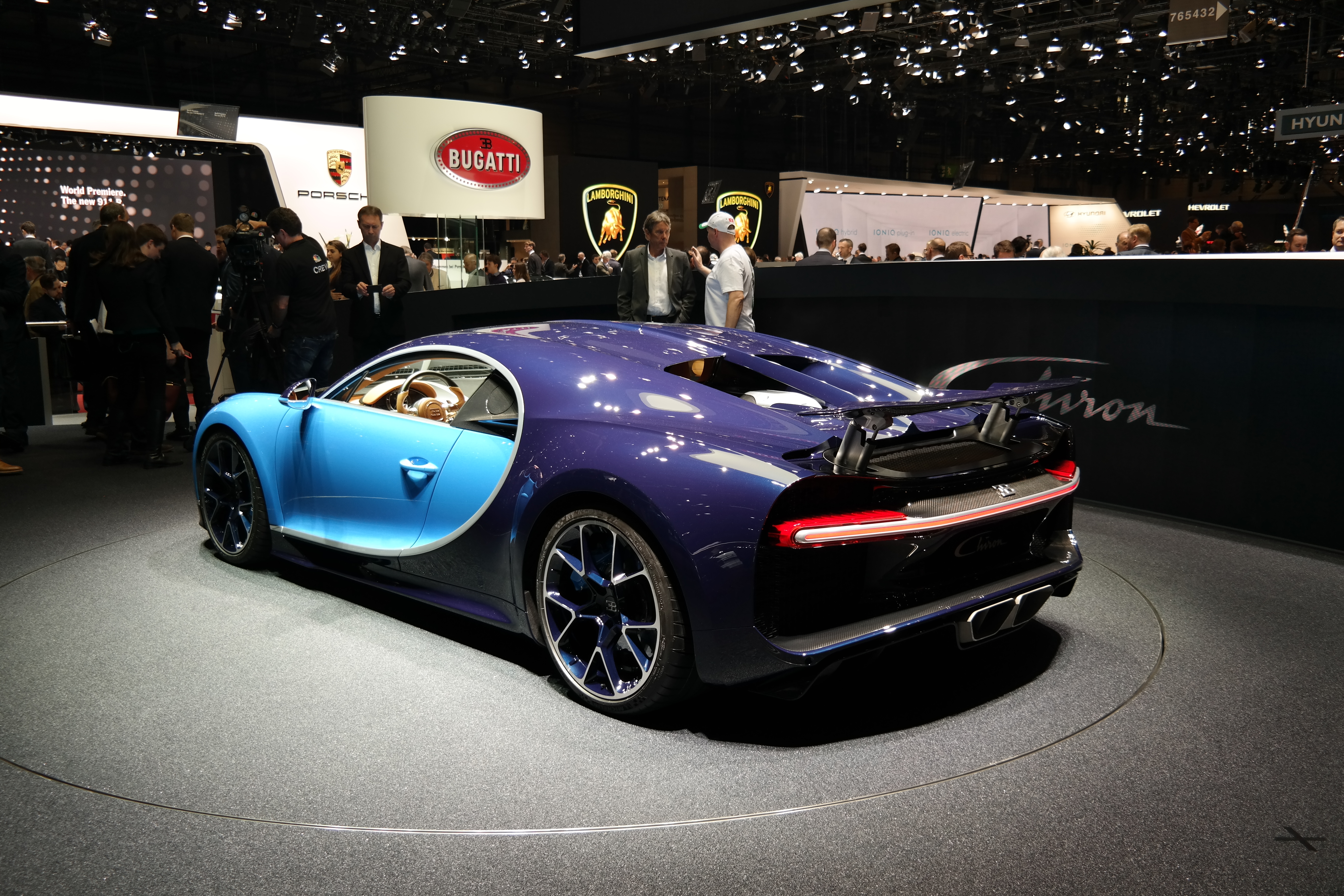 Bugatti Chiron #9