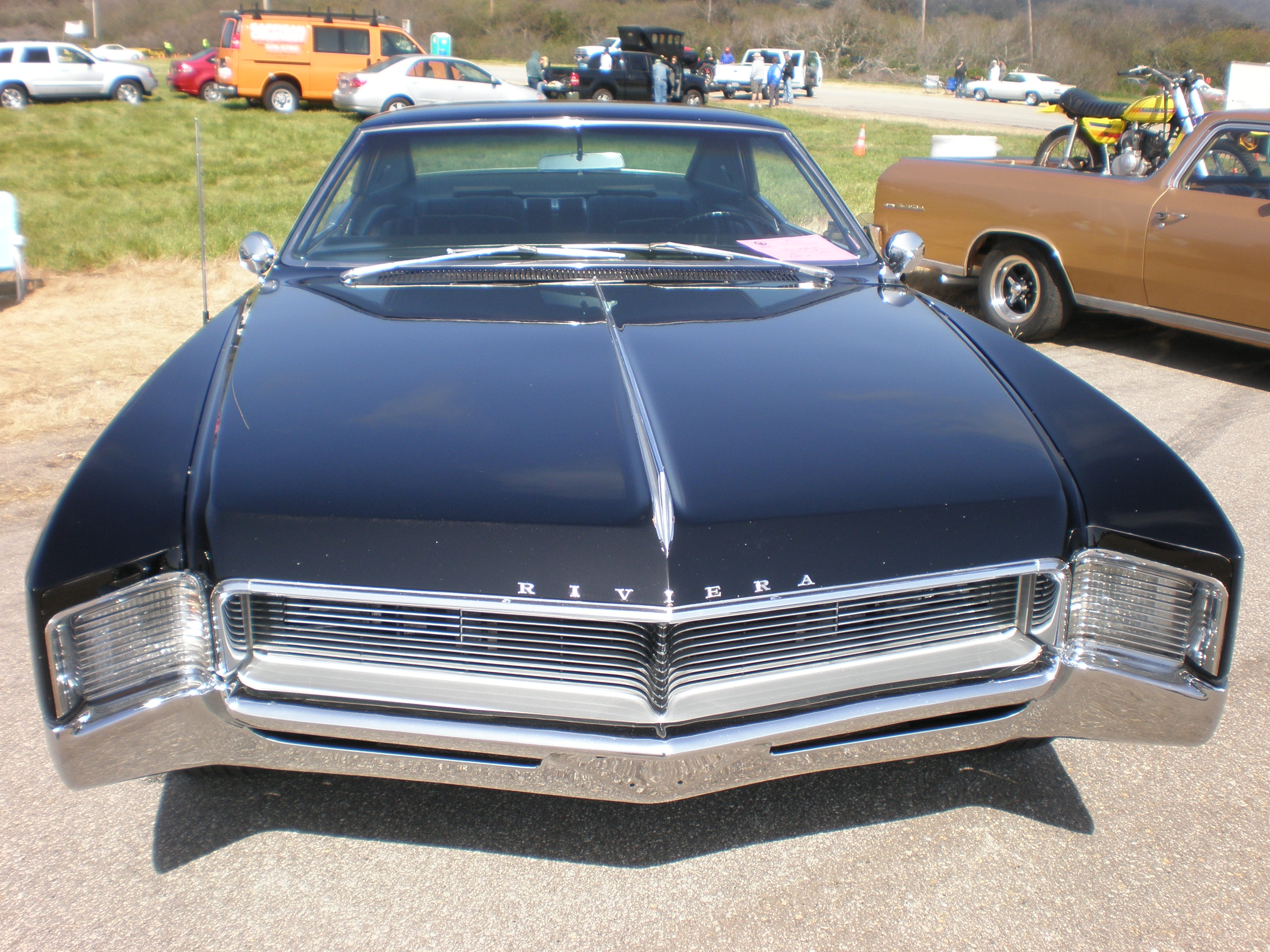 Images of Buick Riviera GS | 3264x2448