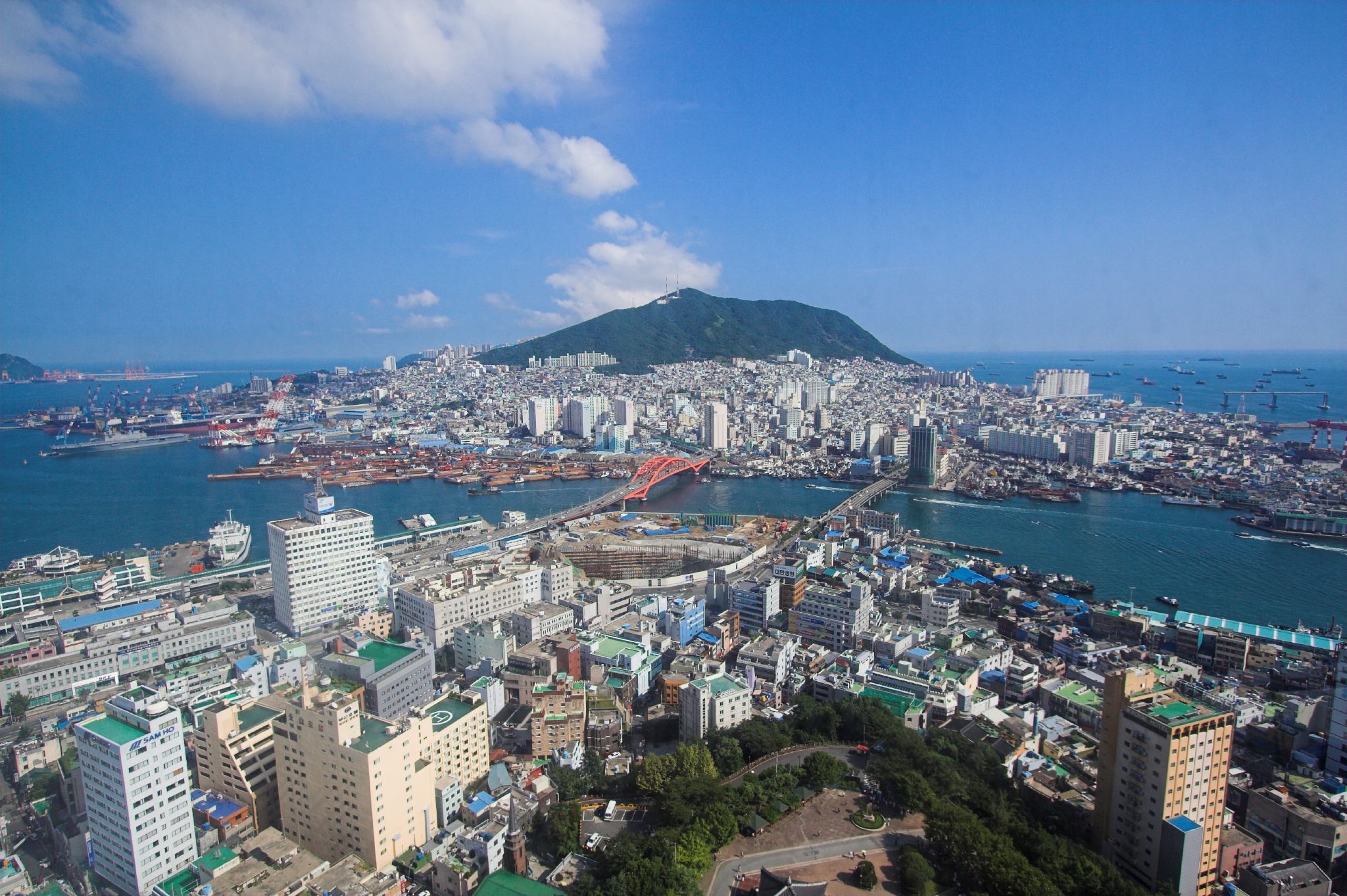 Amazing Busan Pictures & Backgrounds