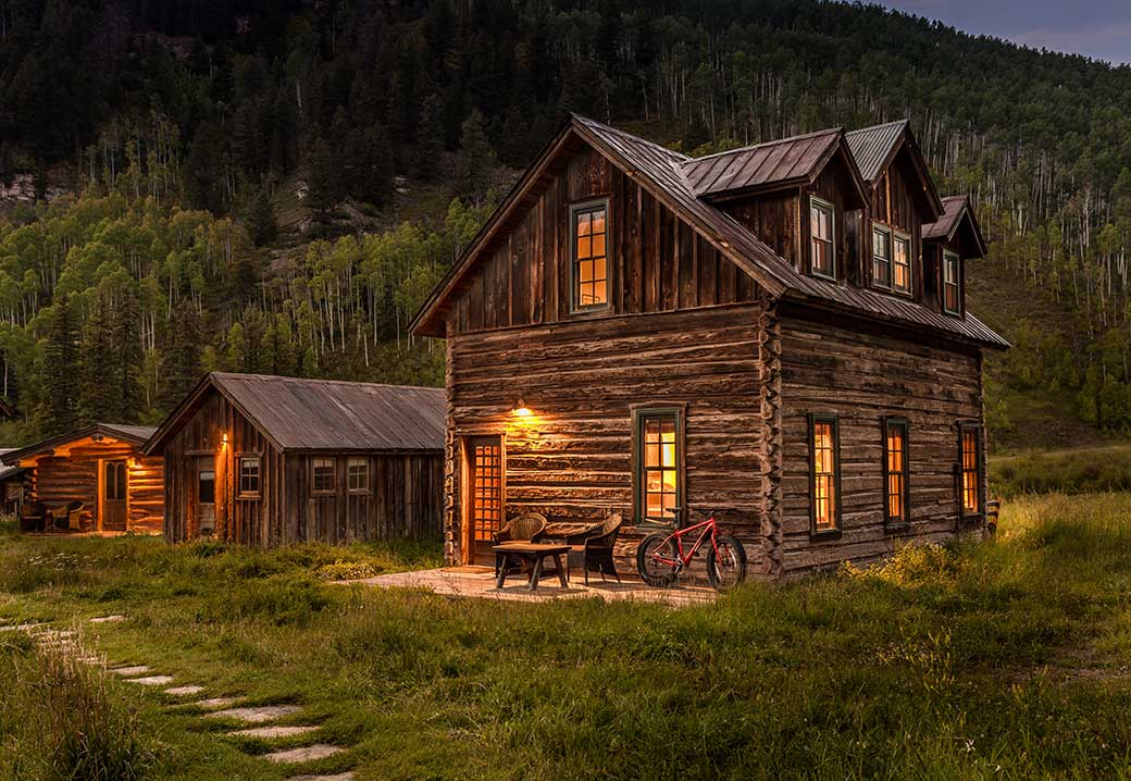 1040x718 > Cabin Wallpapers