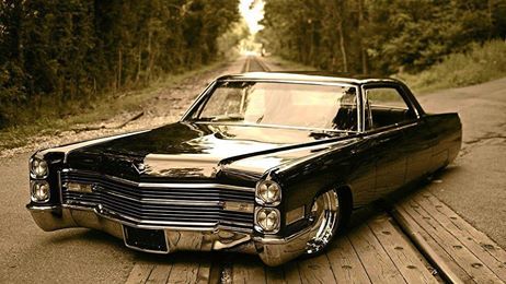 Cadillac Coupe DeVille #13
