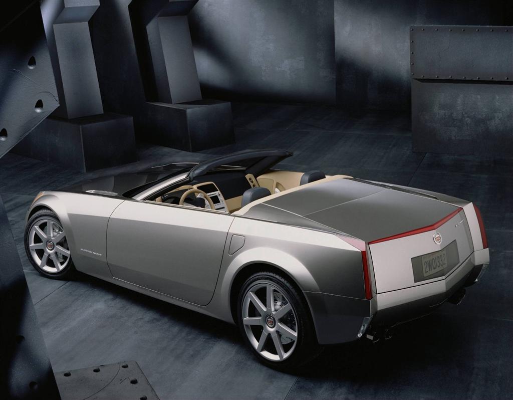 Cadillac Evoq Concept #1