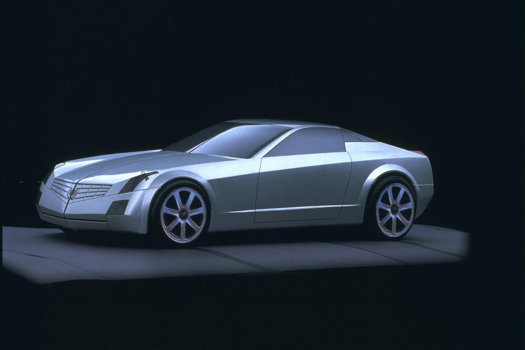 Cadillac Evoq Concept #11