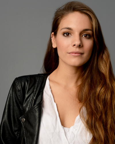 Nice Images Collection: Caitlin Stasey Desktop Wallpapers