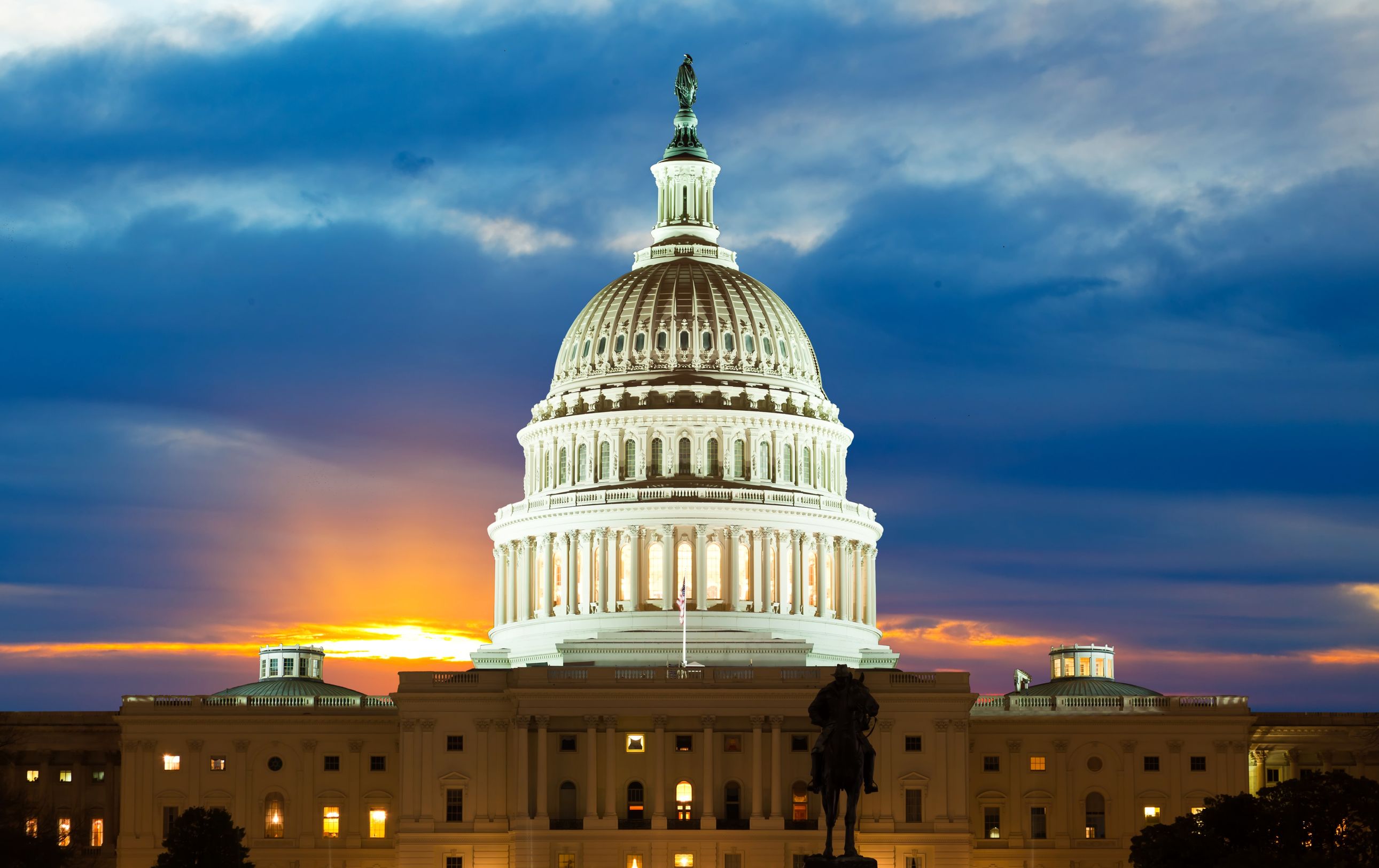Nice Images Collection: Capitol Building Desktop Wallpapers