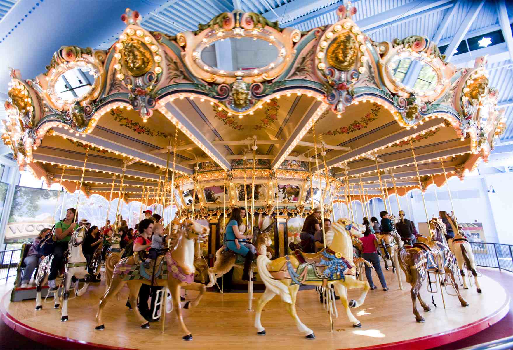 Images of Carousel | 1757x1200