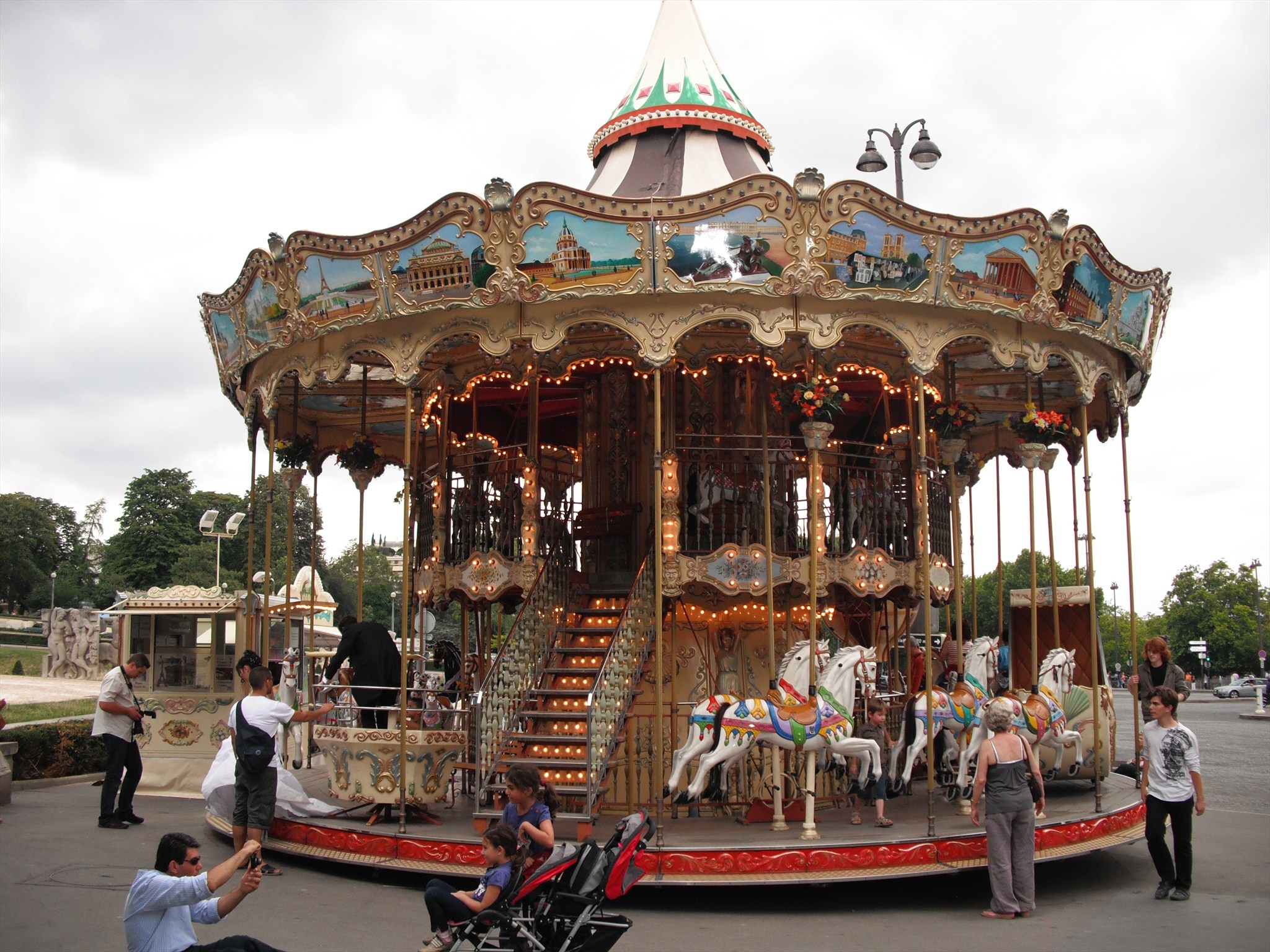 Carrousel Backgrounds on Wallpapers Vista