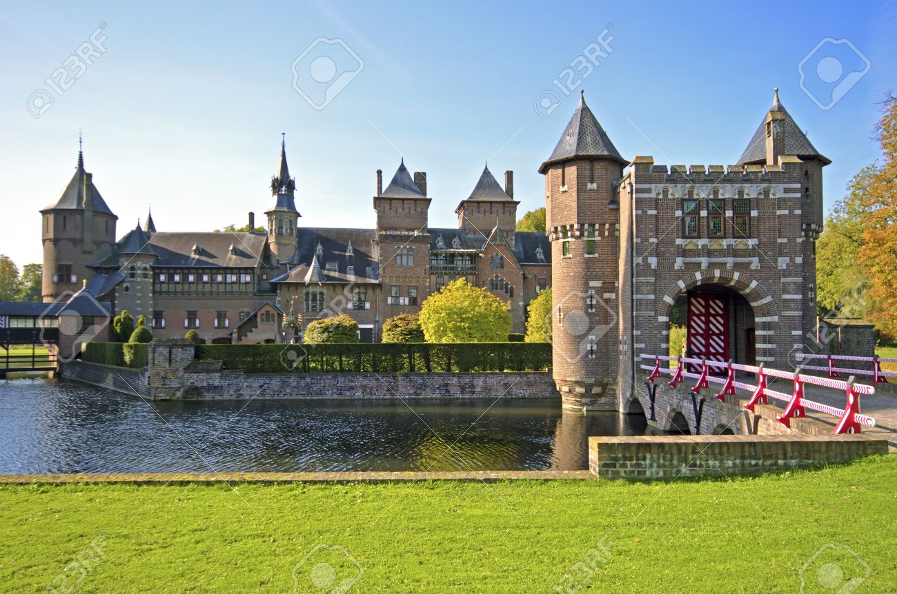 Nice Images Collection: Castle De Haar Desktop Wallpapers