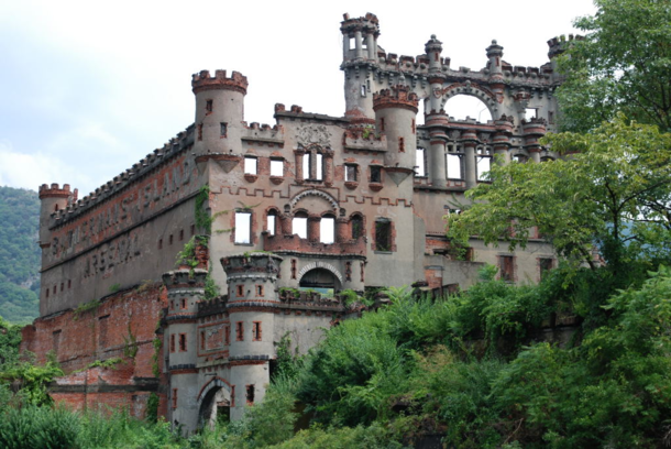 Castle Moulbaix High Quality Background on Wallpapers Vista