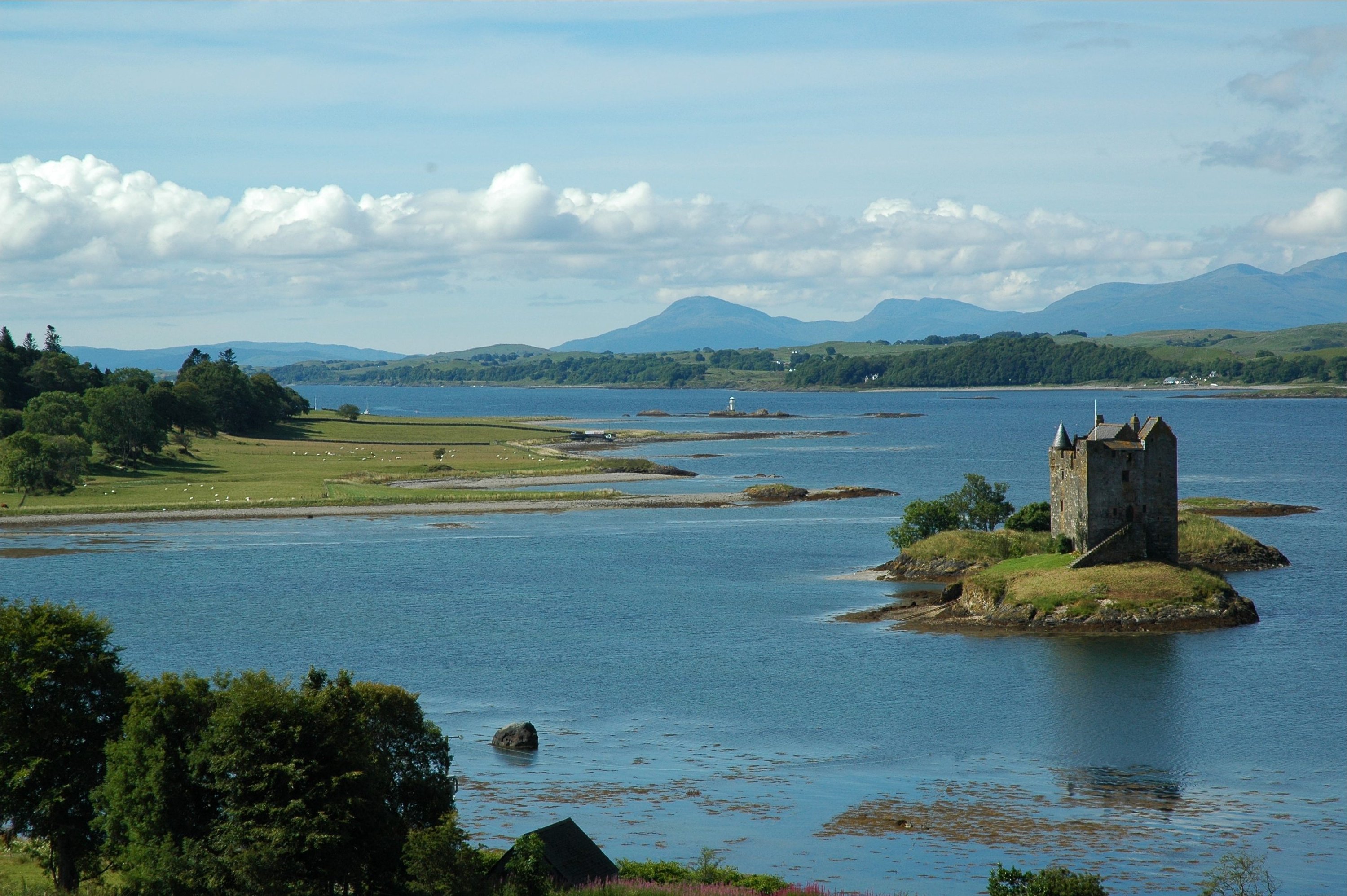 Castle Stalker Backgrounds on Wallpapers Vista