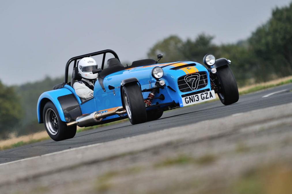 HD Quality Wallpaper | Collection: Vehicles, 1013x675 Caterham Seven 620 R