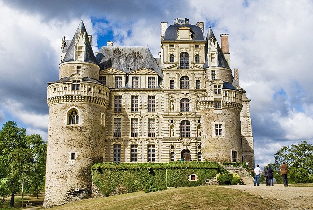 Chateau De Brissac Backgrounds on Wallpapers Vista