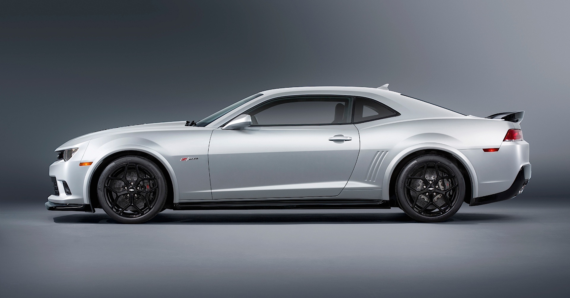 HD Quality Wallpaper | Collection: Vehicles, 1920x1006 Chevrolet Camaro Z28