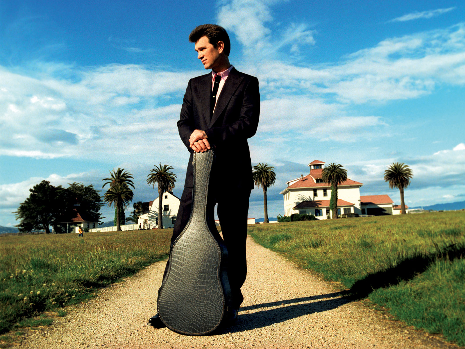 Amazing Chris Isaak Pictures & Backgrounds