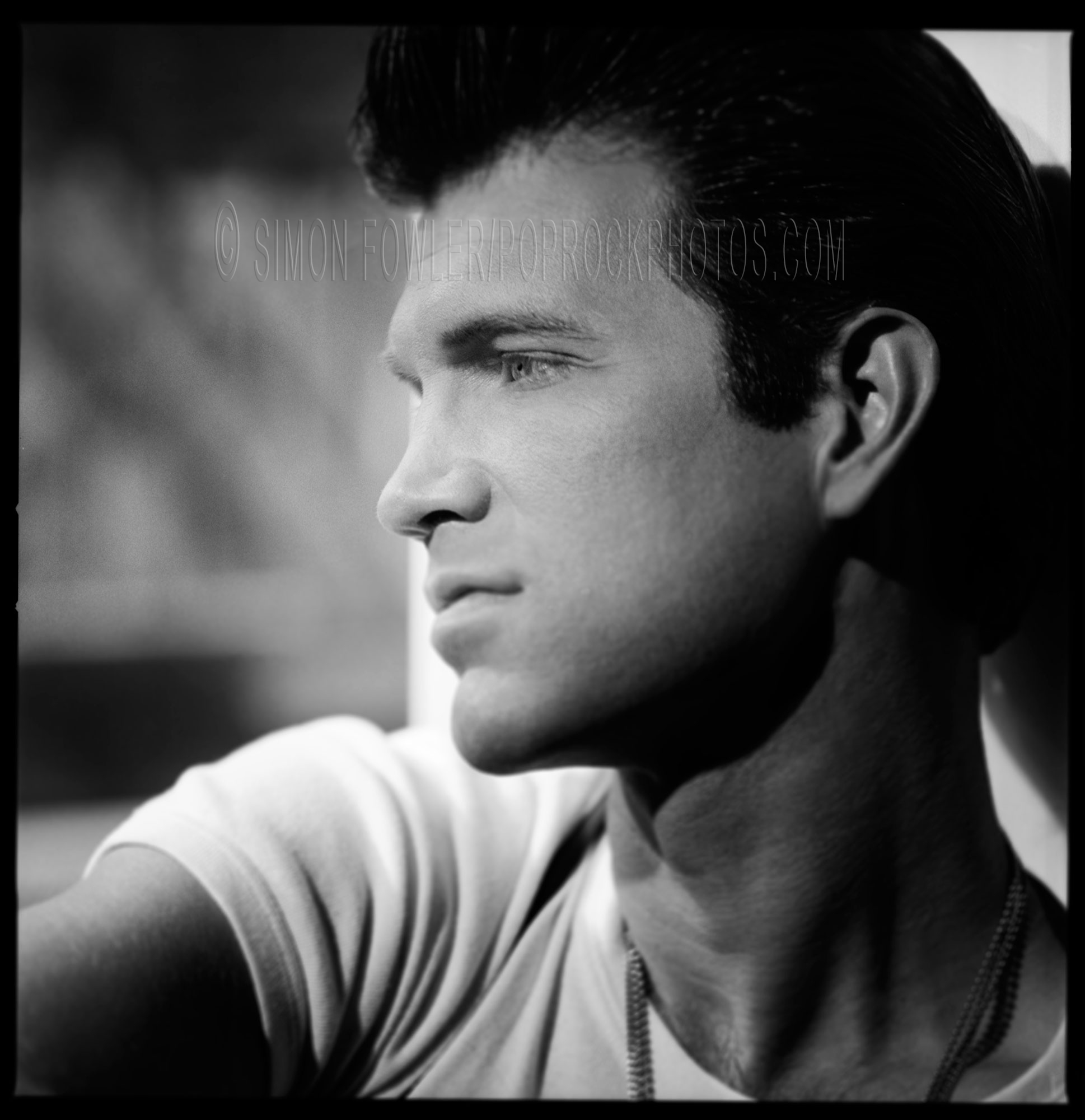 HD Quality Wallpaper | Collection: Music, 1938x2000 Chris Isaak