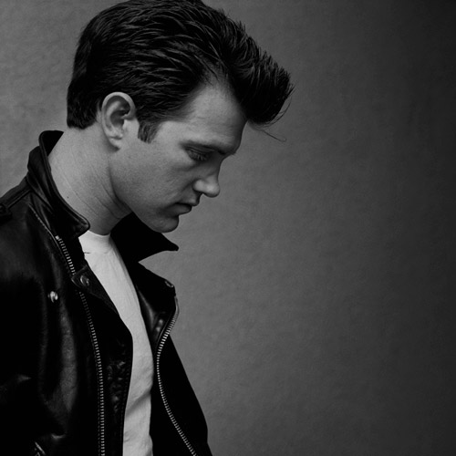 Images of Chris Isaak | 500x500