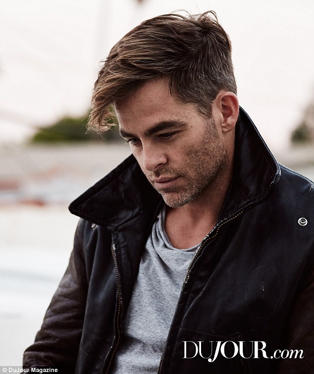Amazing Chris Pine Pictures & Backgrounds